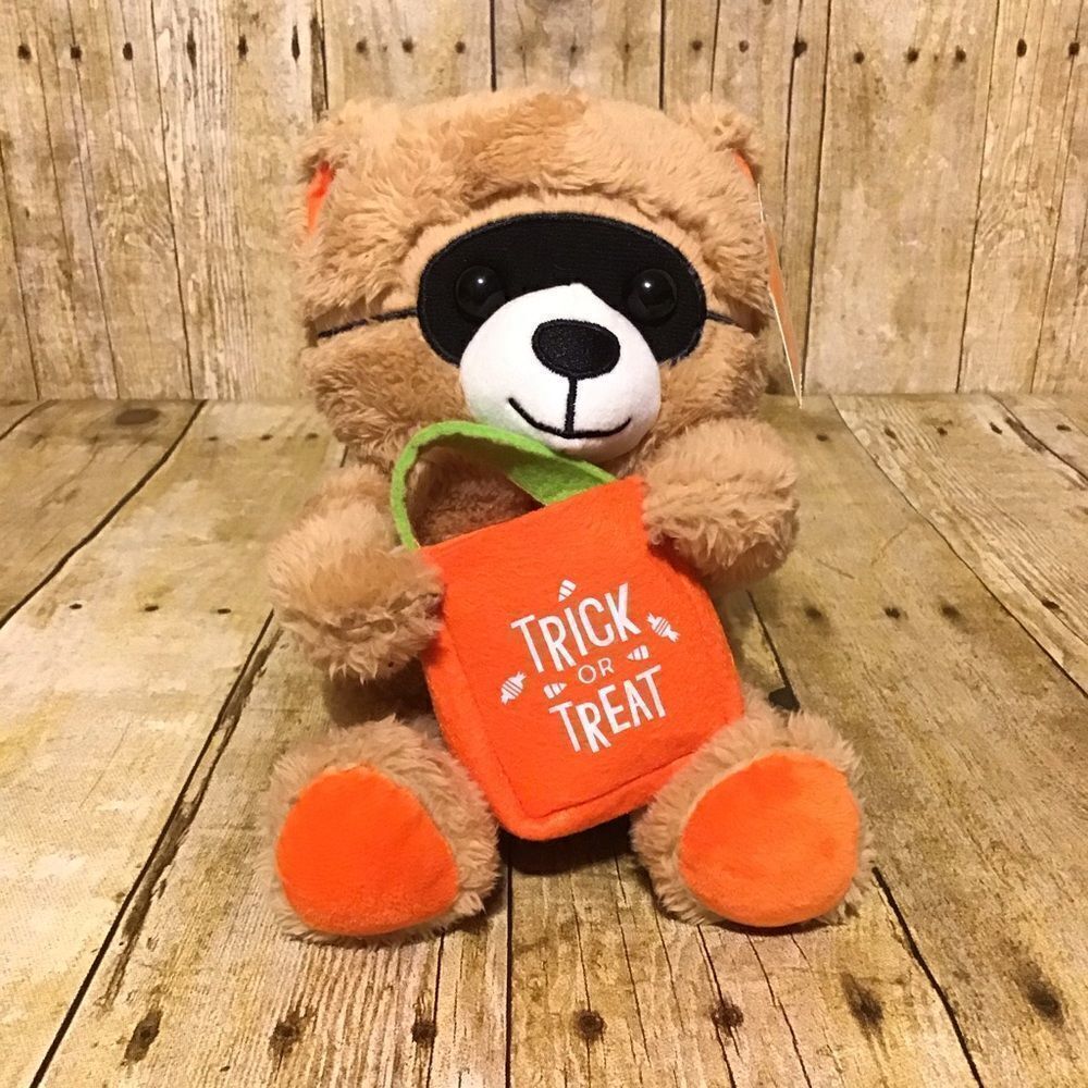 Hallmark Halloween Trick Or Treat Bear Plush NWT